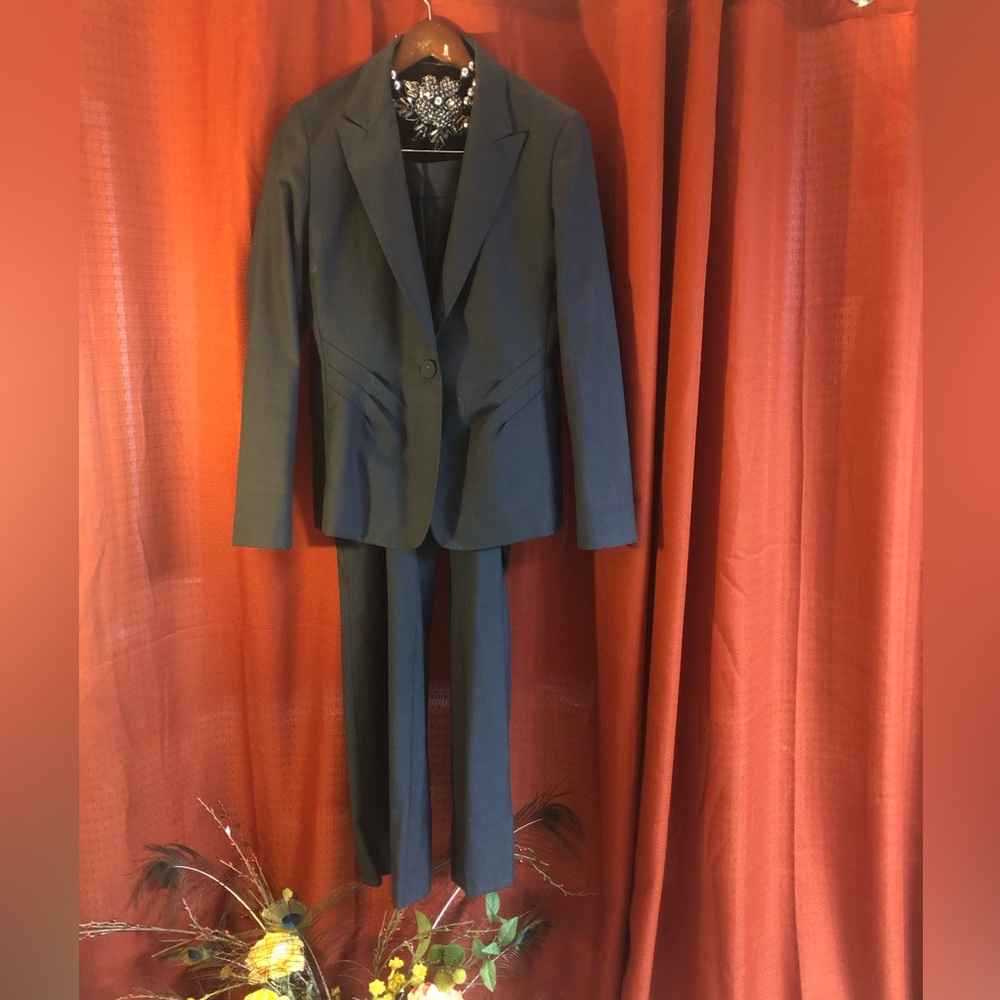 Anne Klein Suit Set